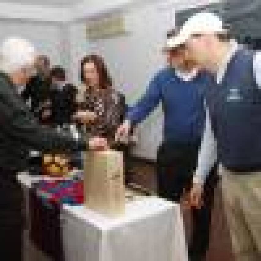 Todos los premiados del  IITorneo de Golf en el Club Escorpión los tienes aquí