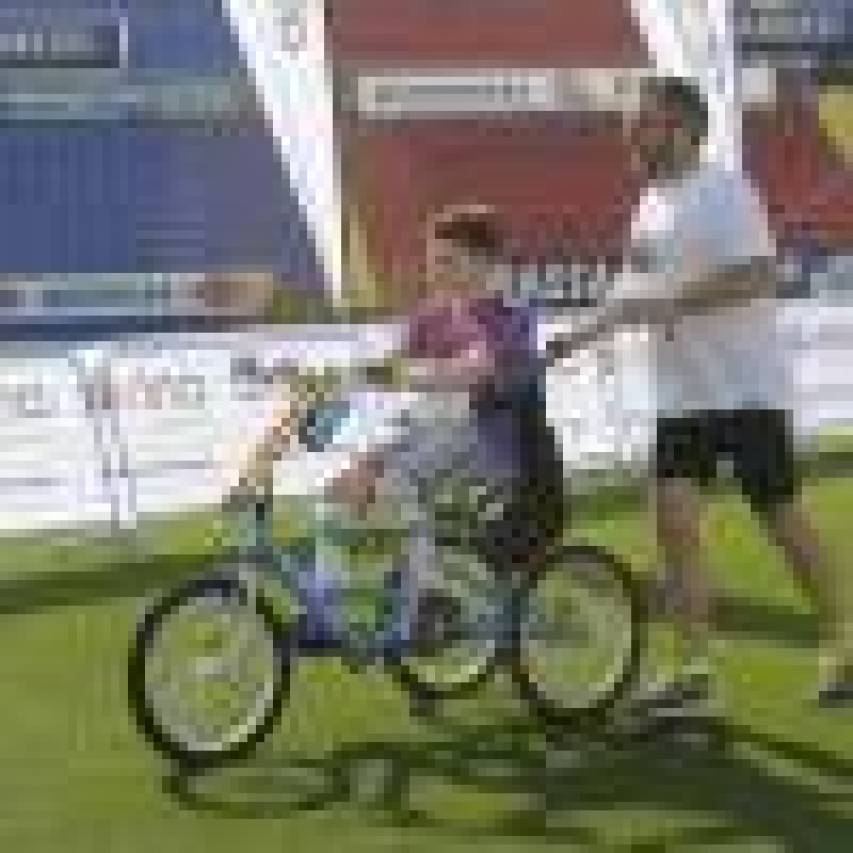 Búscate en la llegada al Estadio de la Volta a Peu del Levante UD