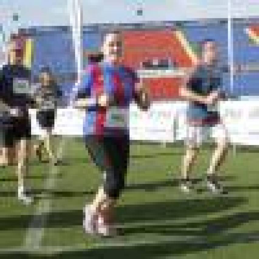 Búscate en la llegada al Estadio de la Volta a Peu del Levante UD