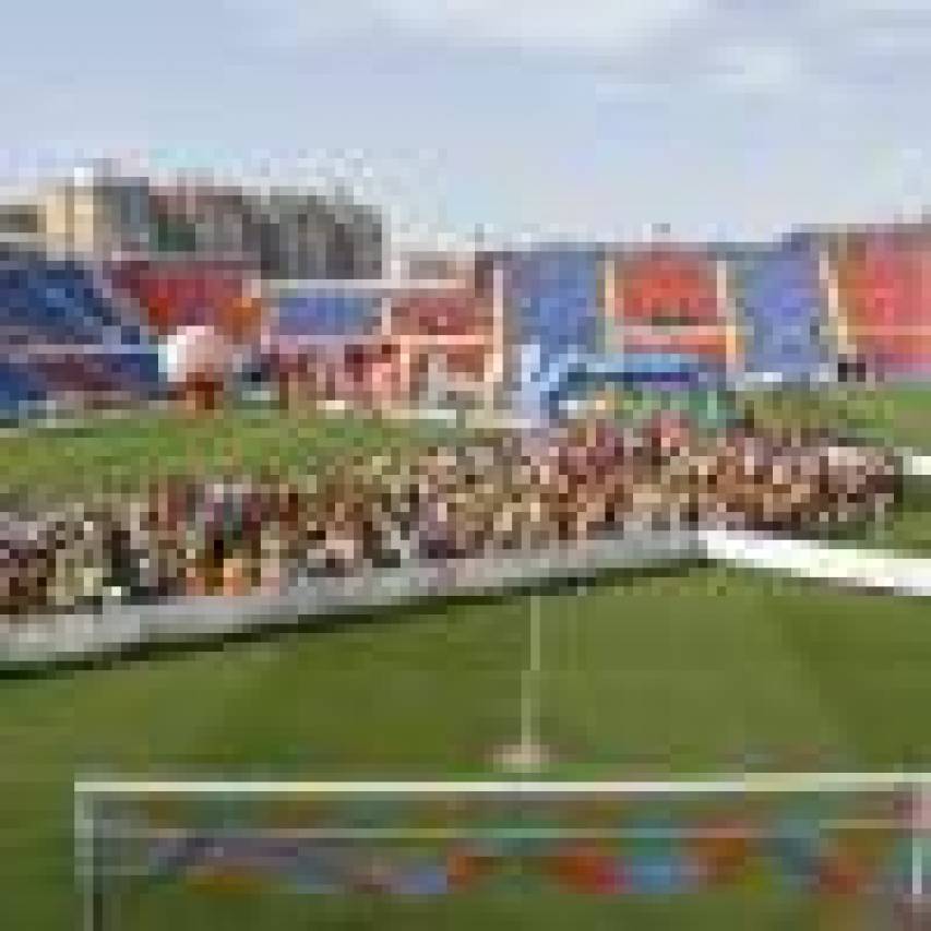 Búscate en la llegada al Estadio de la Volta a Peu del Levante UD