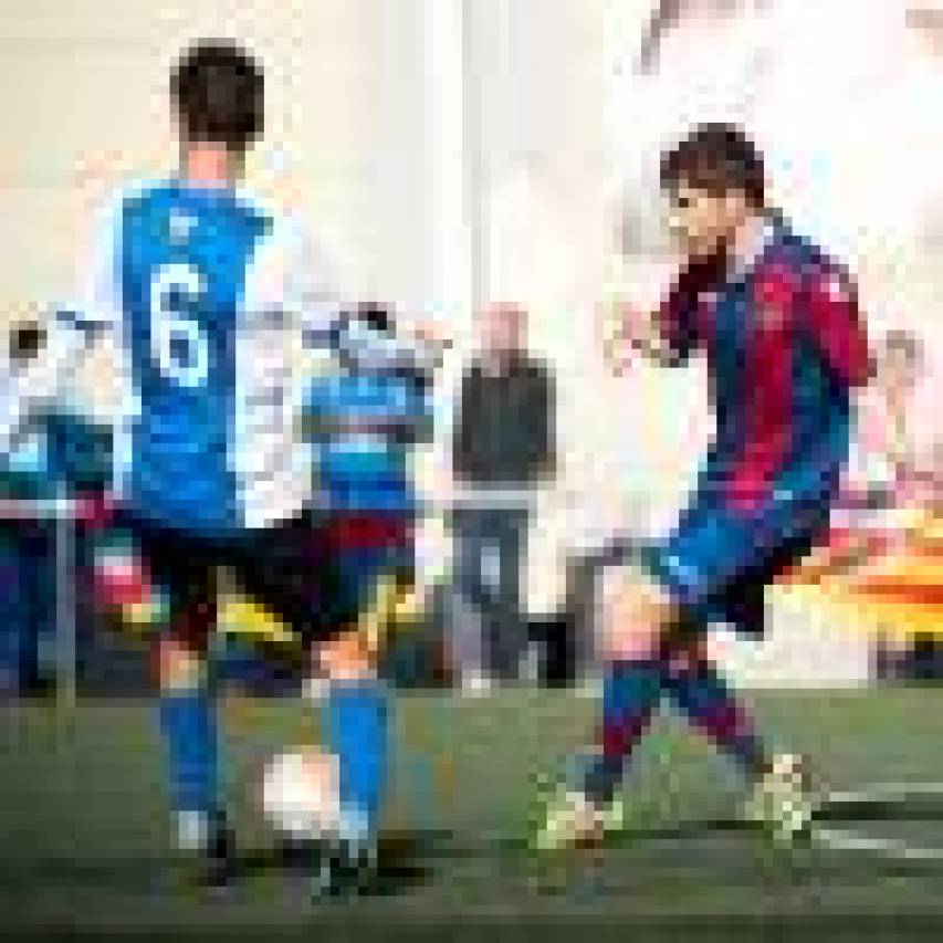 No te pierdas las mejores imágenes del estreno de la sección de fútbol paralímpico del Levante UD
