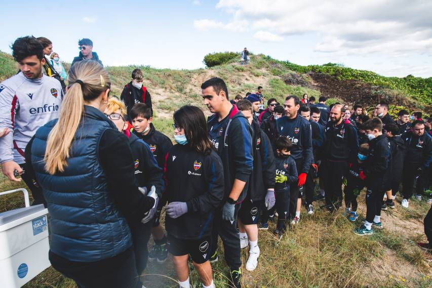 La Fundació del Levante UD viu una emocionant jornada mediambiental al costat de Xaloc i Paradores