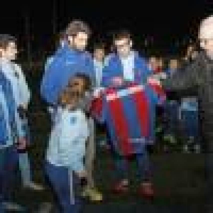 Pablo Andújar y Javier Martínez disfrutan de un entrenamiento muy especial con Levante UD EDI