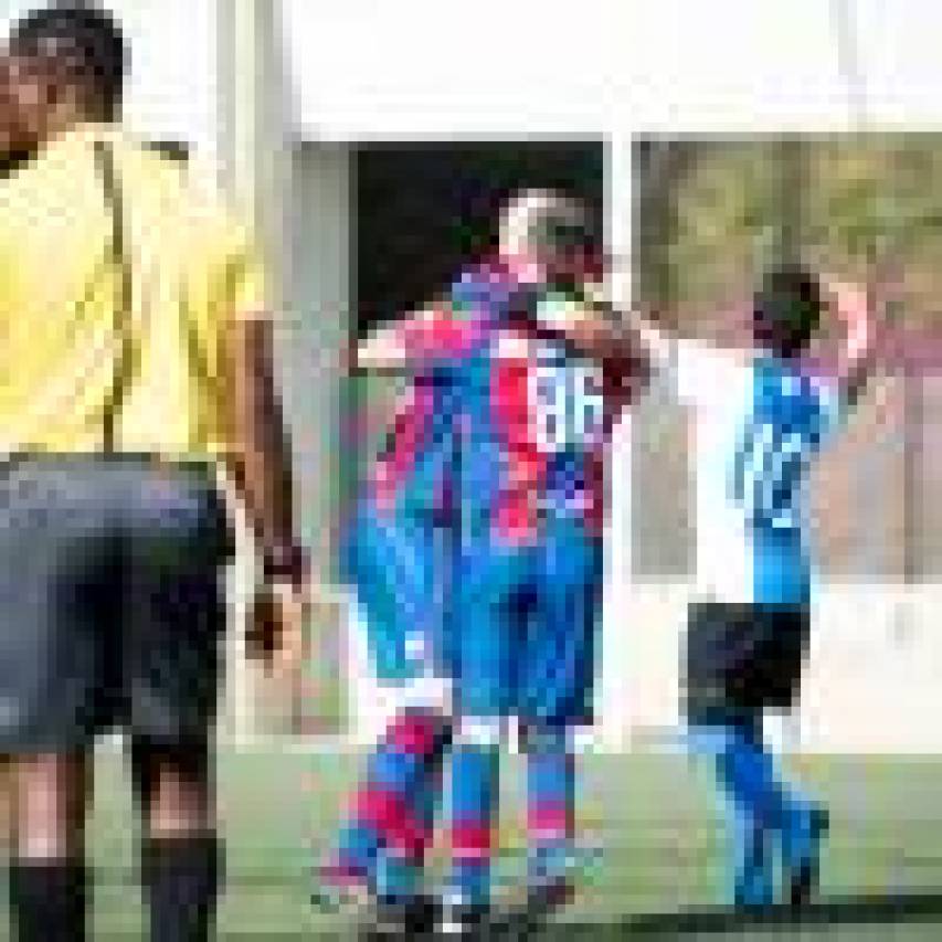 No te pierdas las mejores imágenes del estreno de la sección de fútbol paralímpico del Levante UD