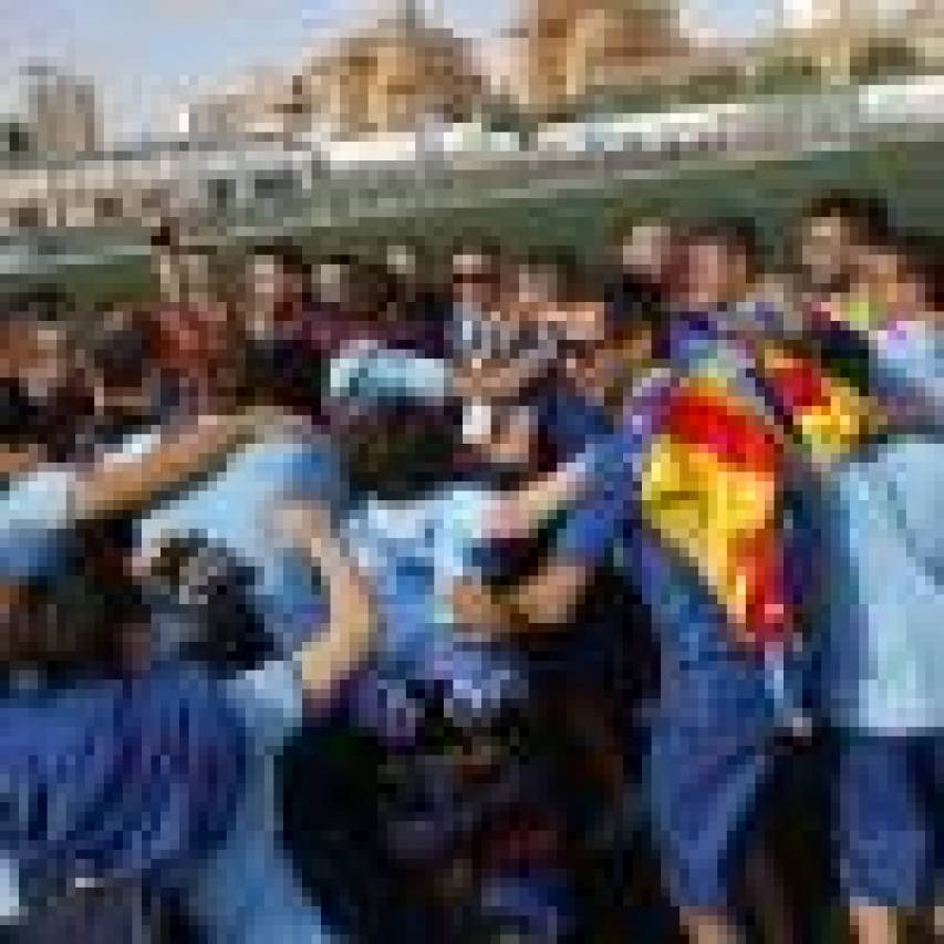 Campeones, campeones!Revive la victoria en la final del Levante UD EDI