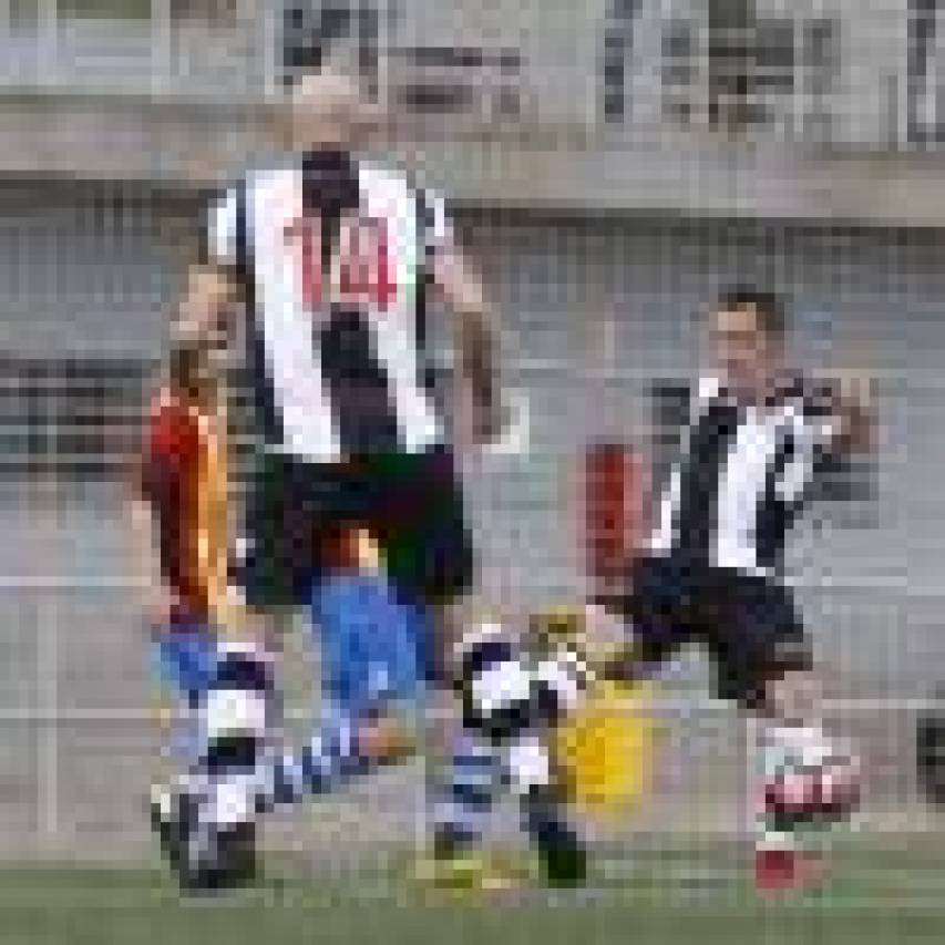 Las mejores imágenes de partido Levante UD PC vs Disport Pallejà  en la fase celebrada en Buñol.